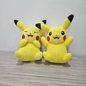 Pikachu 2 Plush Lot Smiling Closed Eyes Happy Pokemon Yellow WCT Jazwares